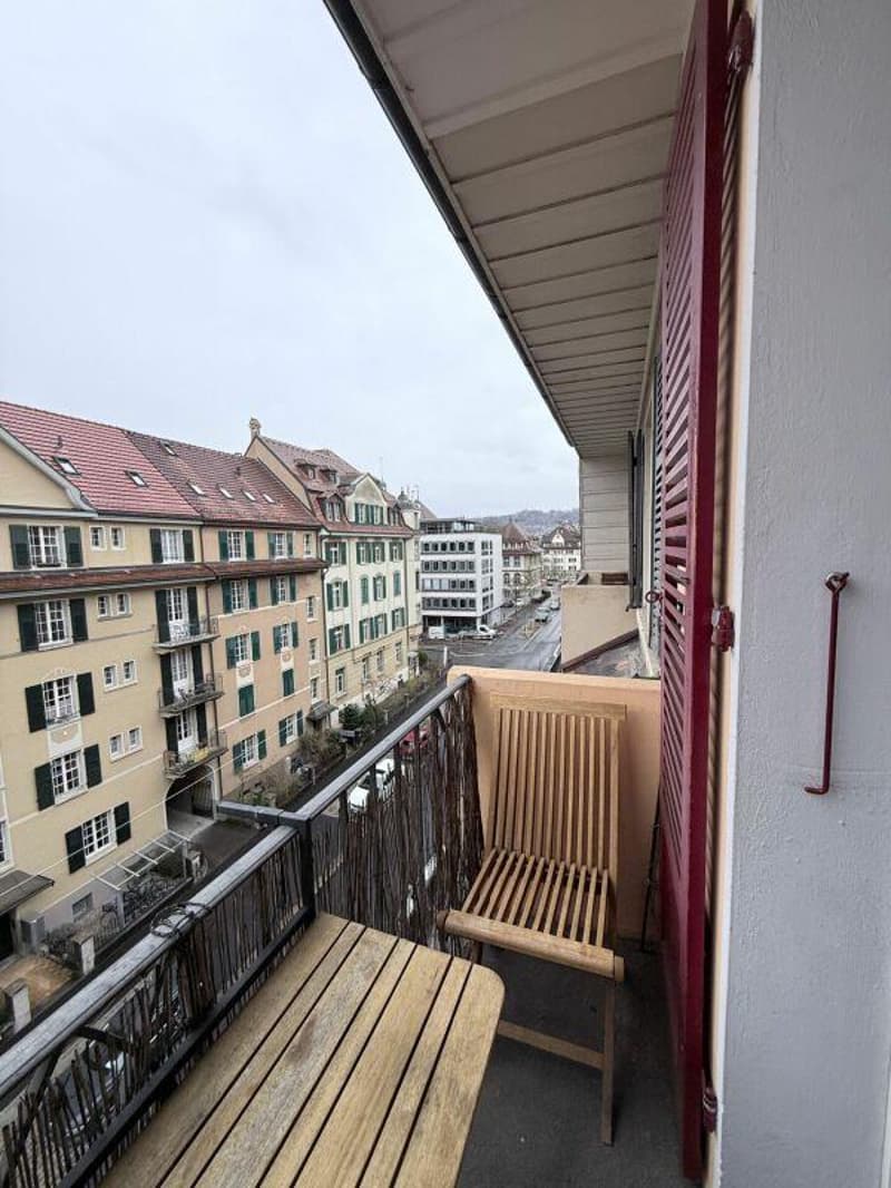 Apartment building in a perfect location! (4)