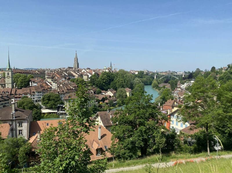 Bella vita con vista sull'Aare e la città vecchia di Berna (1)