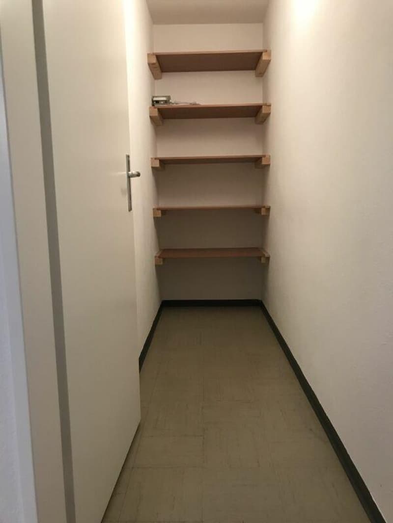 Reduit direkt zugänglich von der Wohnung