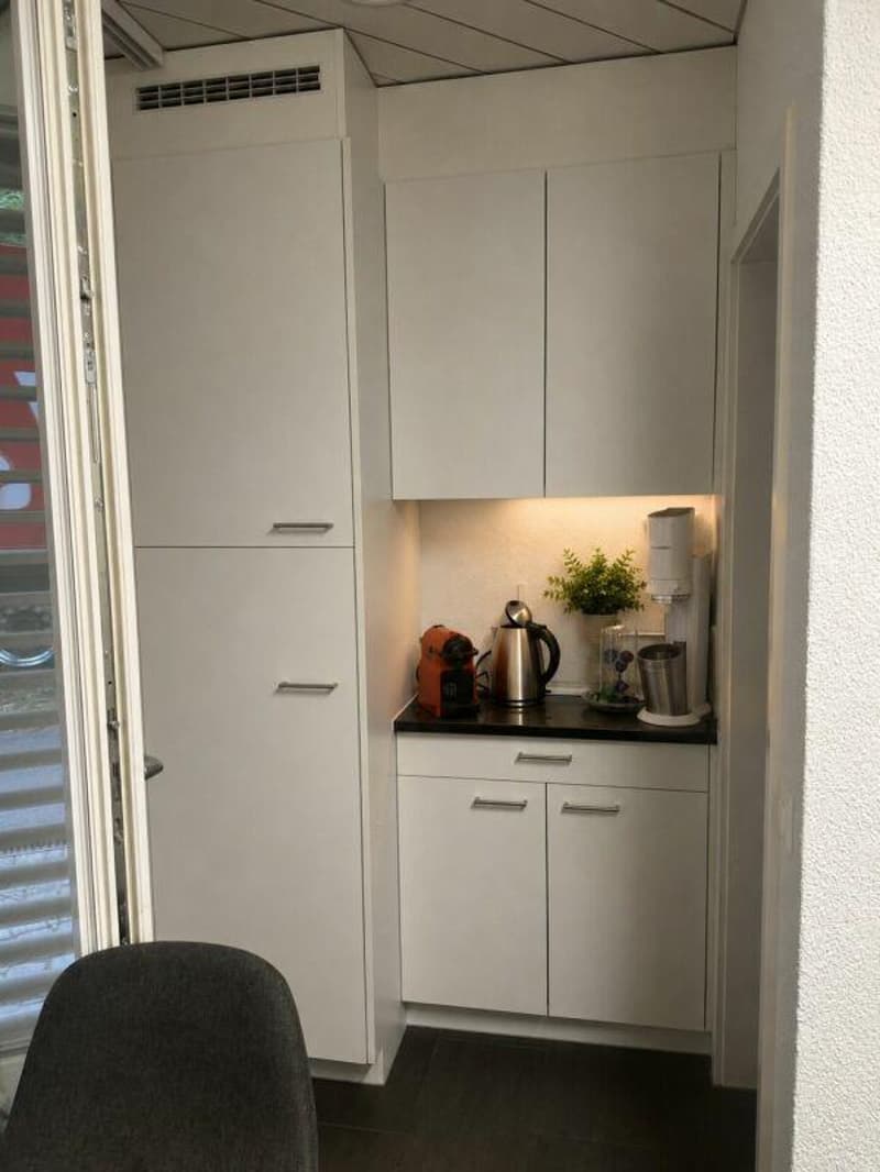 Büro-/Praxisräume mit Schaufensterfront (8)