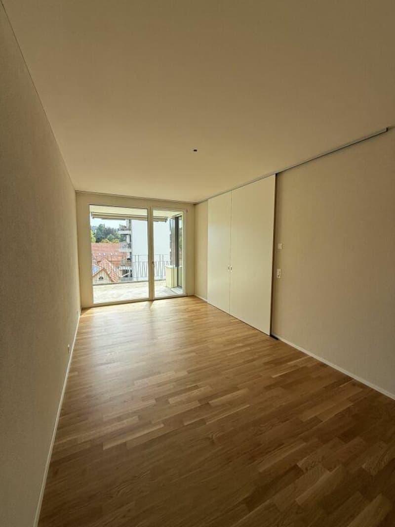Helle 2.5 Zimmerwohnung in Burgdorf zu vermieten (8)