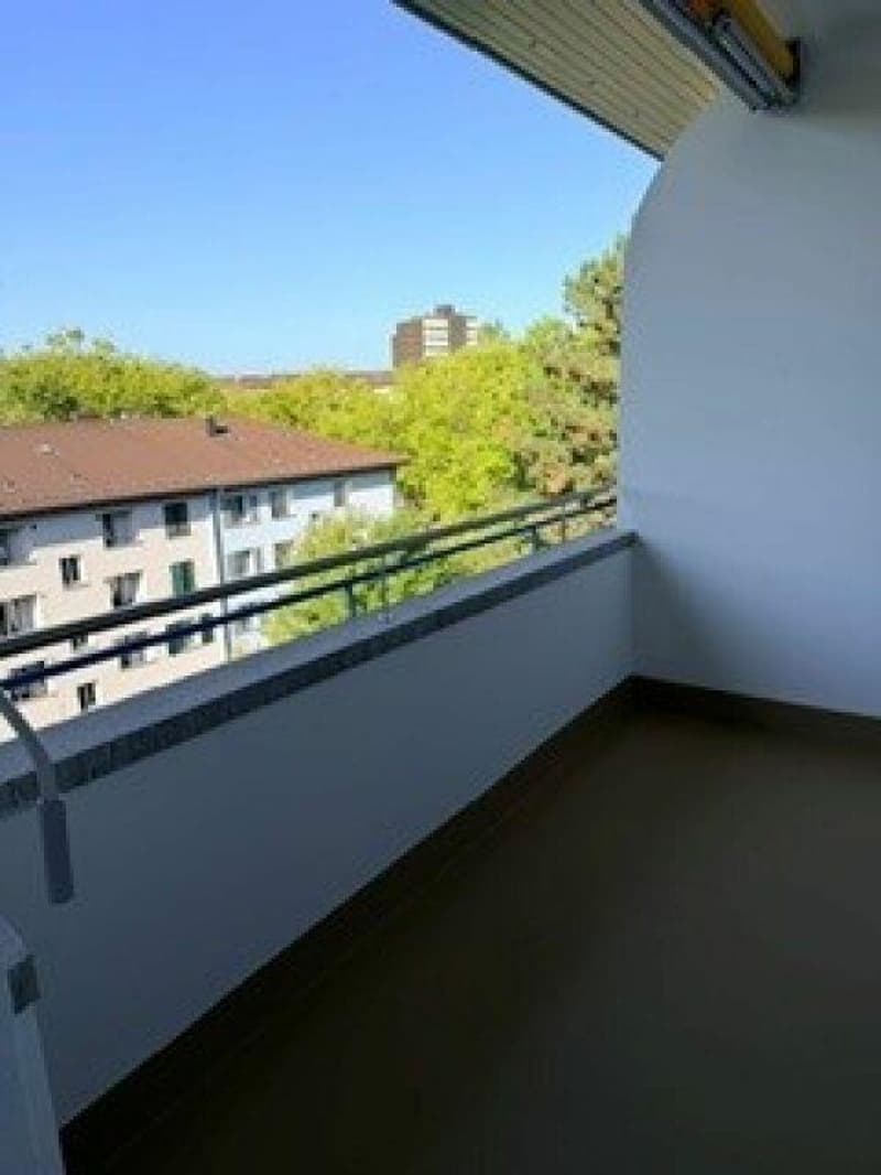 Frisch Sanierte 3.5-Zimmerwohnung im Breitenrain (11)