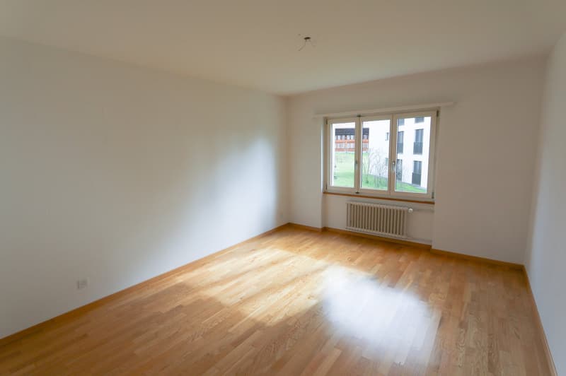 Appartamento di 3 locali luminoso con balcone a Zollikofen (5)
