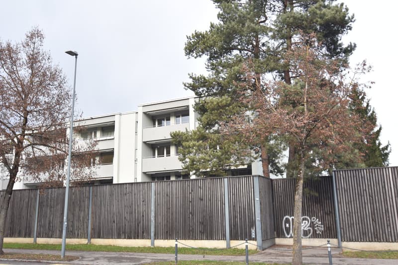 Einstellhallenplätze zu vermieten (2)
