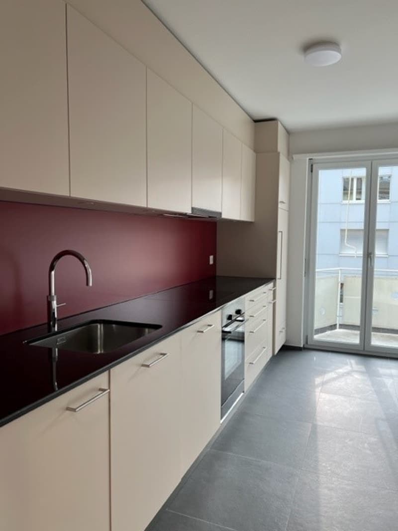 Helle 3-Zimmer-Wohnung an der Mittelstrasse in Bern – ab sofort verfügbar! (1)