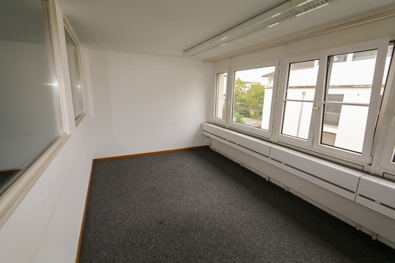 Ladenlokal im Zentrumsplatz, Urtenen-Schönbühl (5)