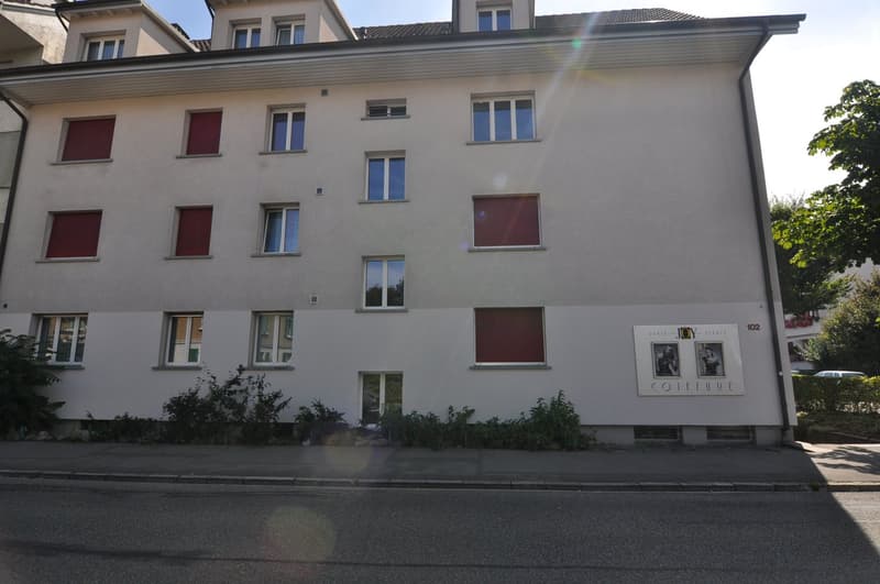 Coiffeurgeschäft an der Brünnenstrasse in Bümpliz (1)