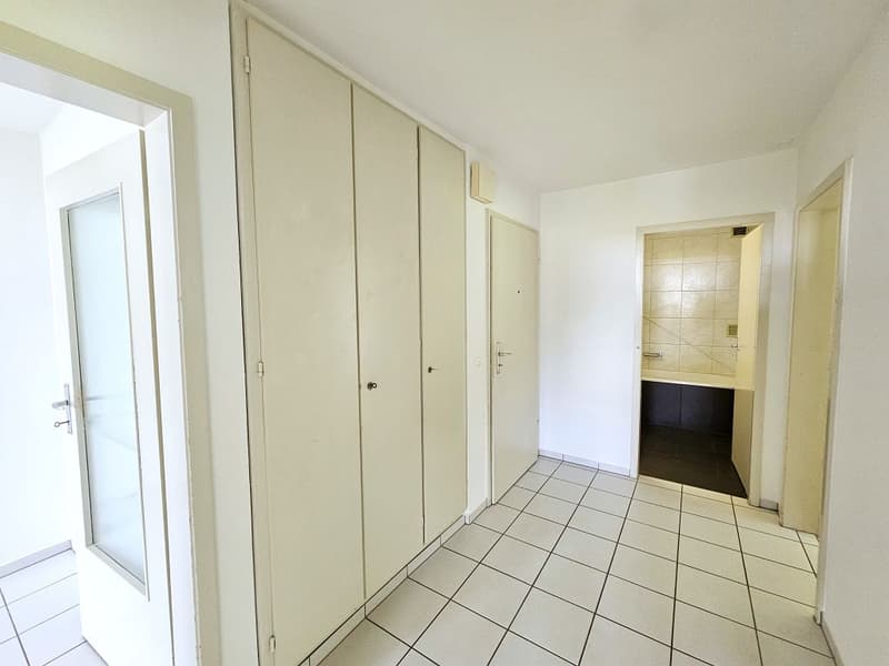 3 1/2-Zimmerwohnung, 1. Stock links (2)