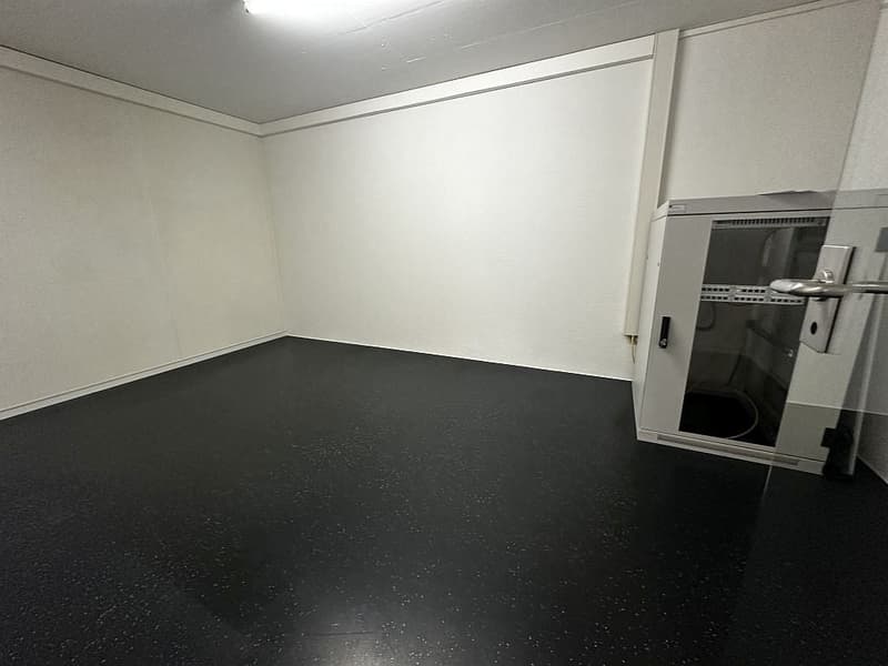 Gewerberaum / Büro, Parterre (7)