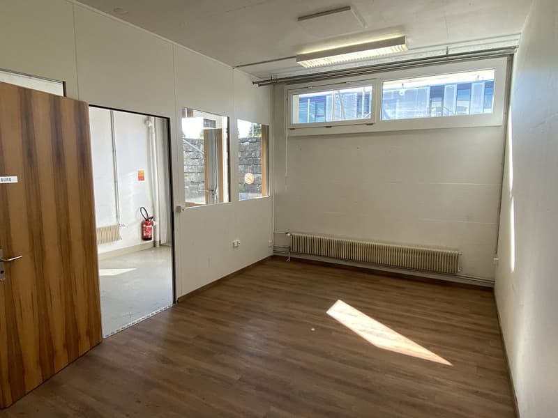 Gewerberaum mit Büro in Münsingen (11)