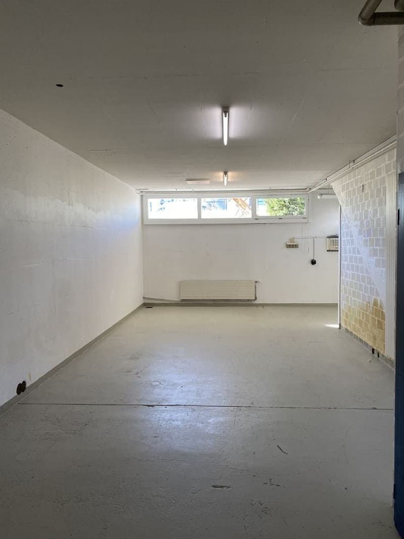 Gewerberaum mit Büro in Münsingen (9)