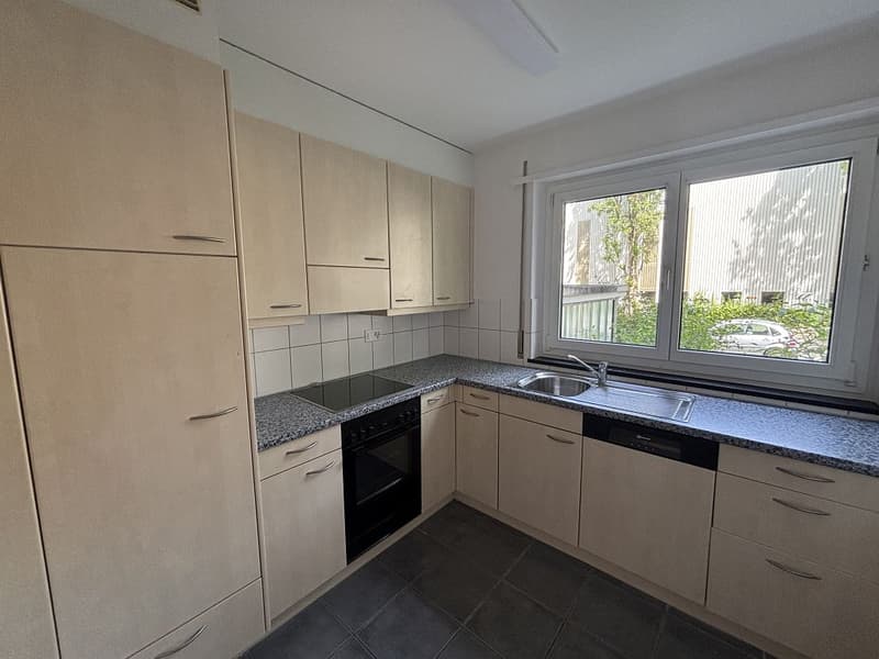 3-Bedroom Apartment, Ground Floor Left (3)