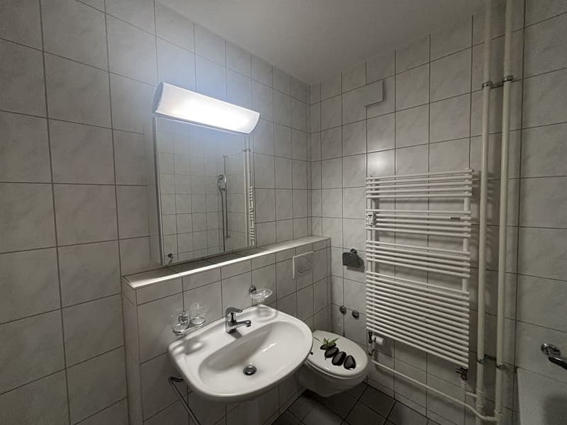 3-Bedroom Apartment, Ground Floor Left (6)