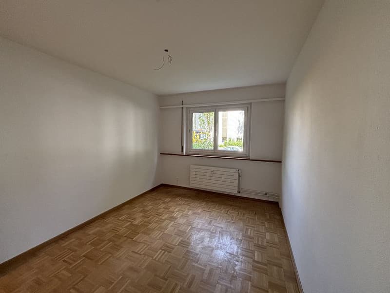 3-Bedroom Apartment, Ground Floor Left (5)
