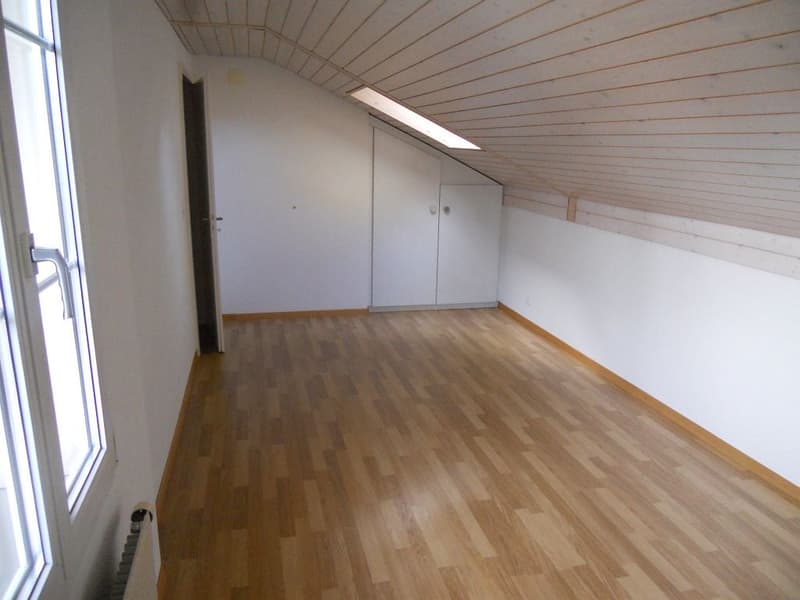 Appartamento 4 camere, 1° piano a destra (9)