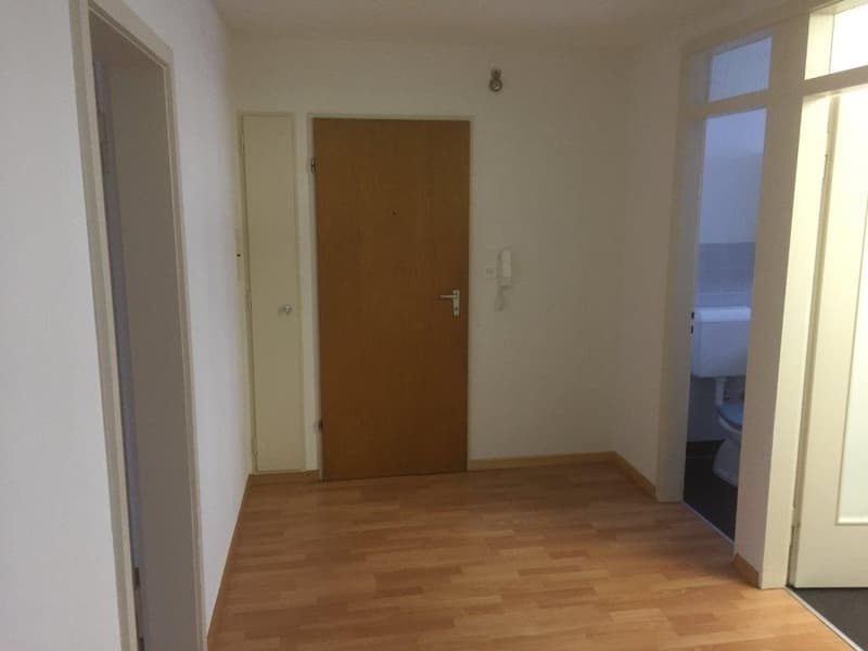 3 1/2-room apartment, 2nd floor left (2)