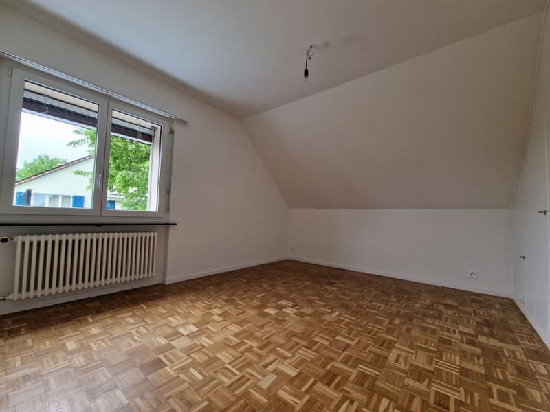 2- Zimmerwohnung, 2. Stock links (Dachwohnung Nr. 7) (4)