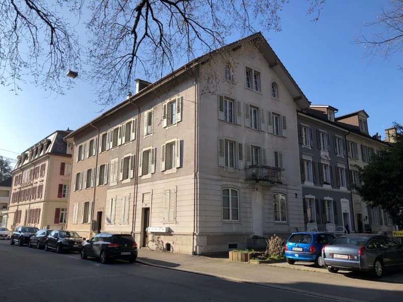 Appartamento di 4 locali parzialmente ristrutturato 1° piano (1)
