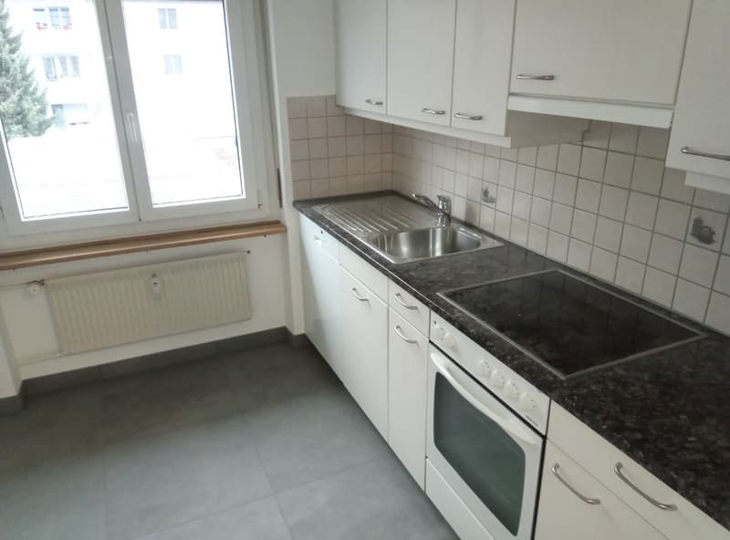 schöne 3-Zimmerwohnung im 2. Stock (3)
