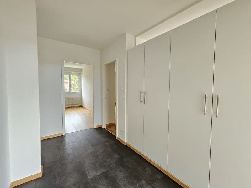 3 1/2-Zimmerwohnung, Parterre rechts (2)