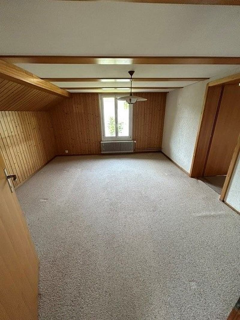 2e étage, appartement 3 pièces et demi (3)