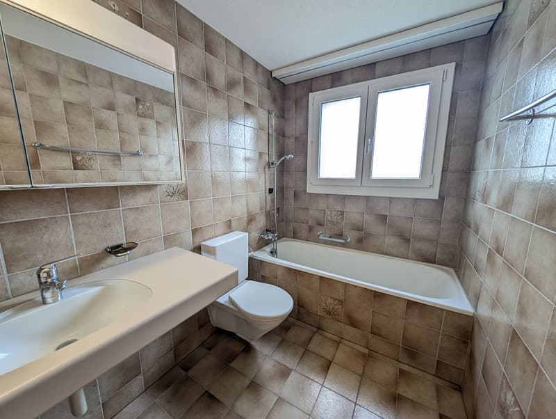 3.5-Zimmerwohnung, Parterre rechts (4)