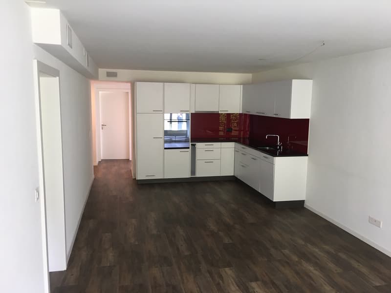 3-Bedroom Apartment, 1st Floor Left (5)