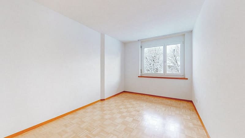 4 1/2-room apartment, 1st floor left (8)