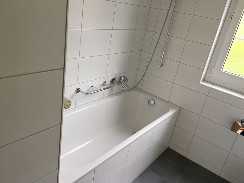 2-Zimmerwohnung, Parterre links (8)