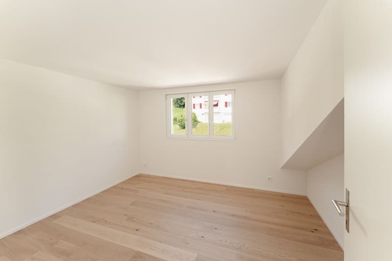 Appartement de 3 1/2 pièces dans les combles à gauche (7)