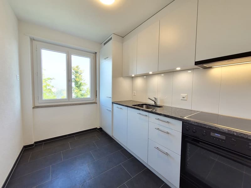 3-bedroom apartment, 5th floor right (3)