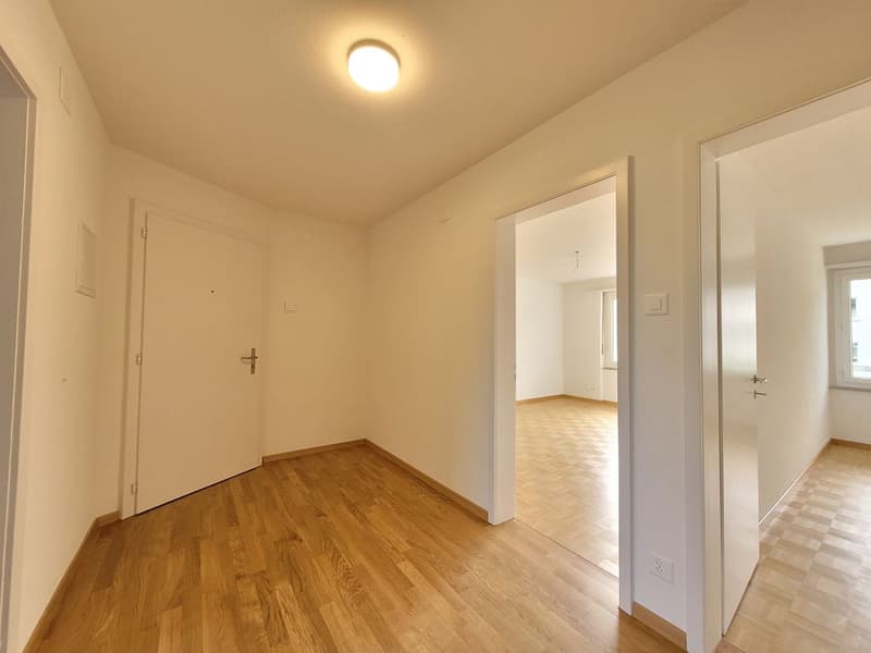 3-bedroom apartment, 5th floor right (2)