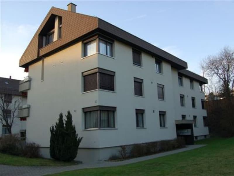 5 1/2-Zw Maisonette, 2. Stock links (1)