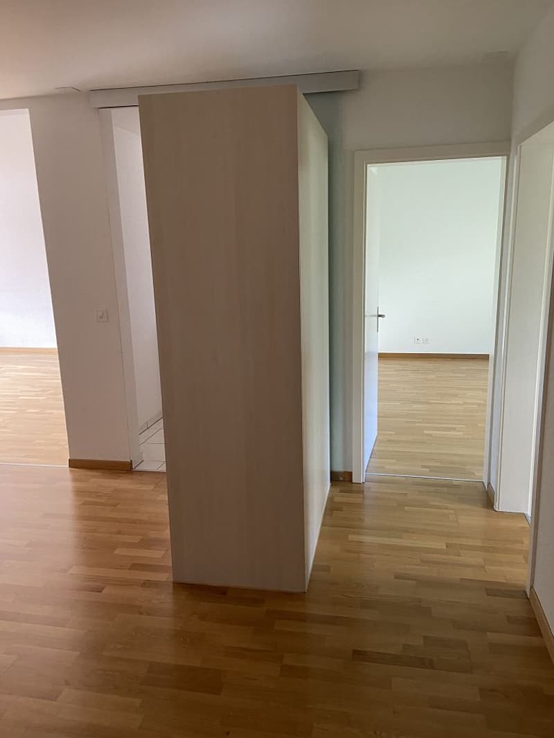 3 1/2-Zimmerwohnung, 1. Stock rechts (2)