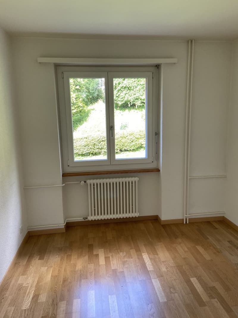 3 1/2-Zimmerwohnung, 1. Stock rechts (6)