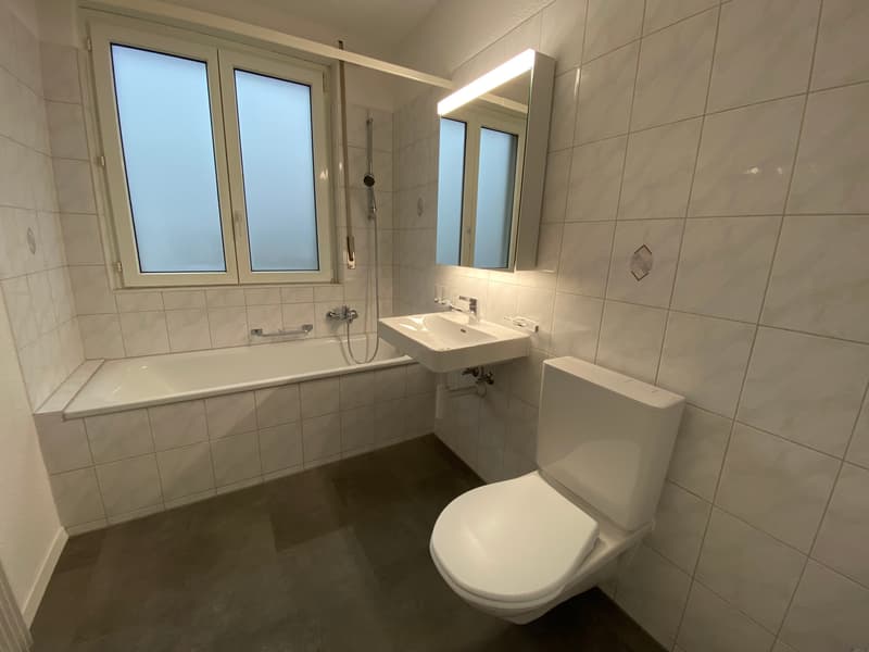 4 1/2-Zimmerwohnung, 3. Stock rechts (9)
