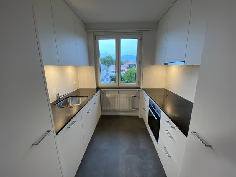 4 1/2-Zimmerwohnung, 3. Stock rechts (3)