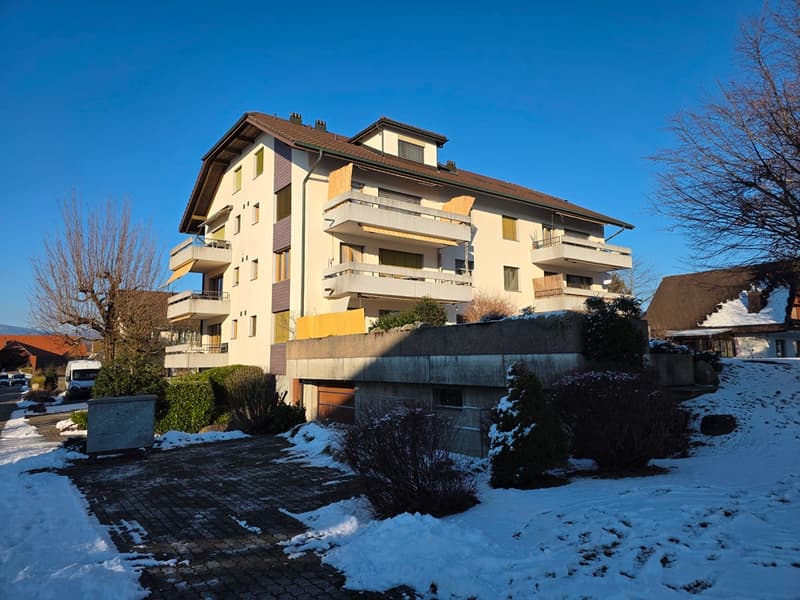 Parkplatz Nr. 6 EG (1)