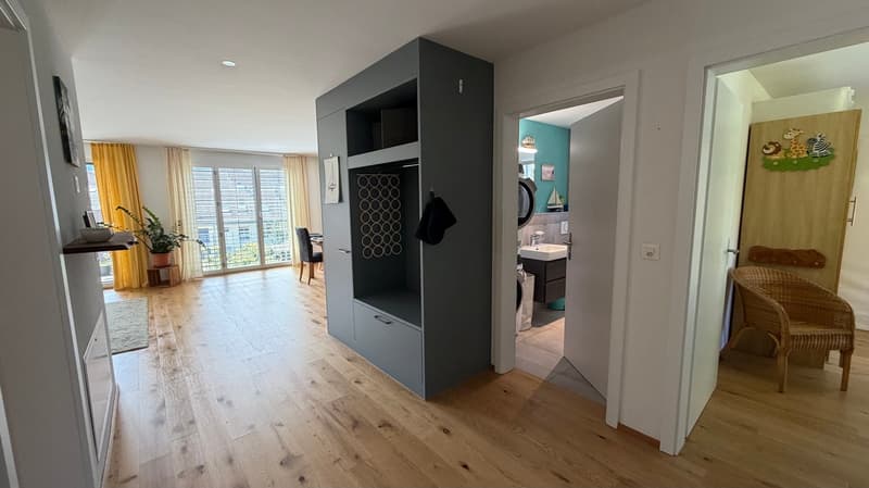 Moderne 3.5-Zimmer-Wohnung in Wattenwil (7)