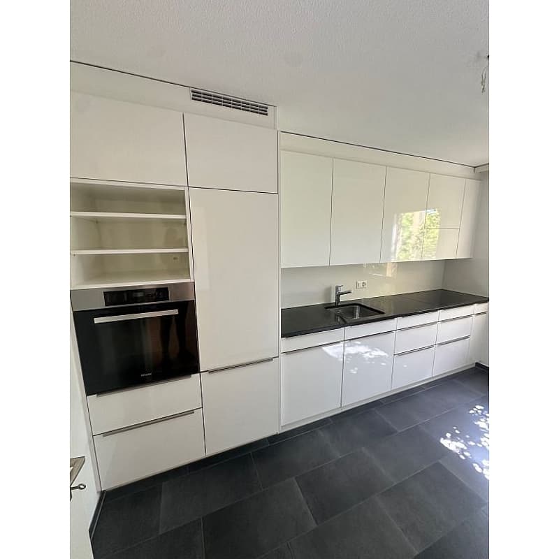3 1/2 Zimmerwohnung, Parterre links (5)