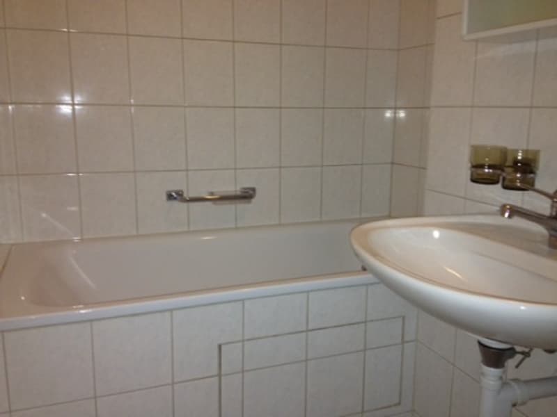charmante 2 1/2-Zimmerwohnung, 1. Stock links (4)