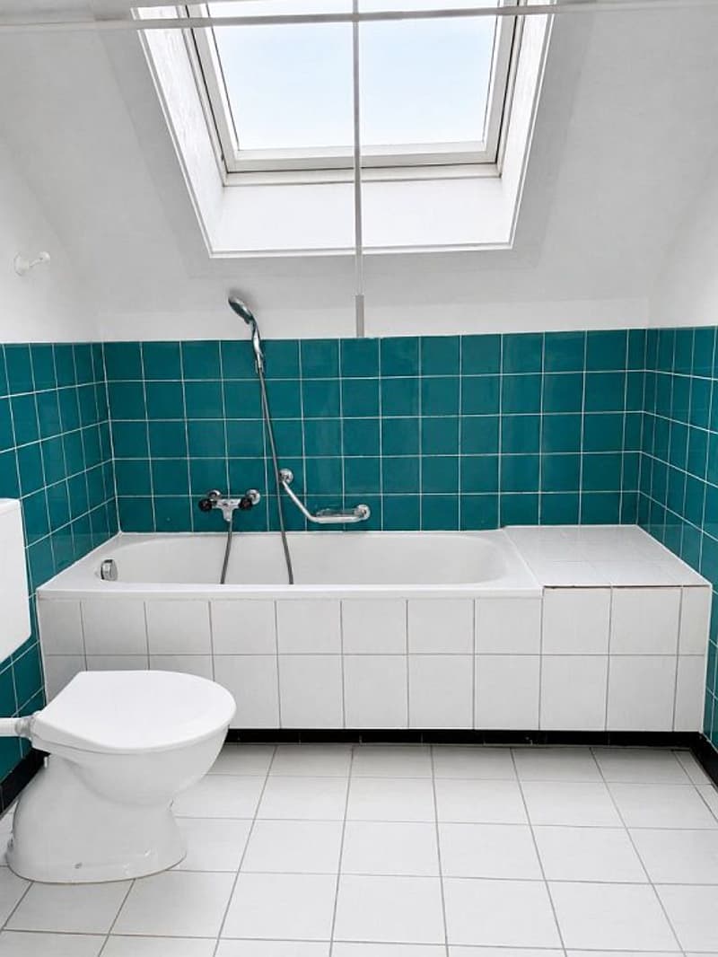 2.5-Zimmerwohnung, 2. Stock rechts (9)