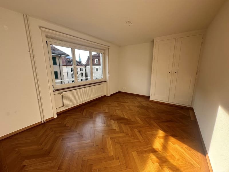 2 1/2-Zimmerwohnung, 4. Stock rechts (4)