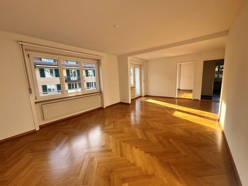 2 1/2-Zimmerwohnung, 4. Stock rechts (3)