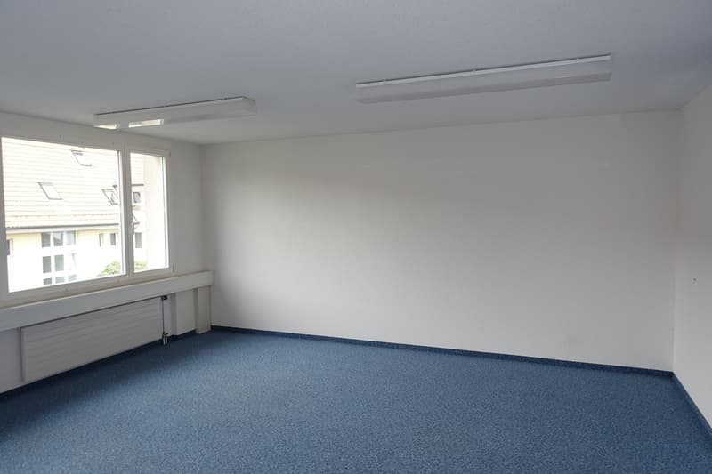 Bureau individuel abordable au 2e étage (3)