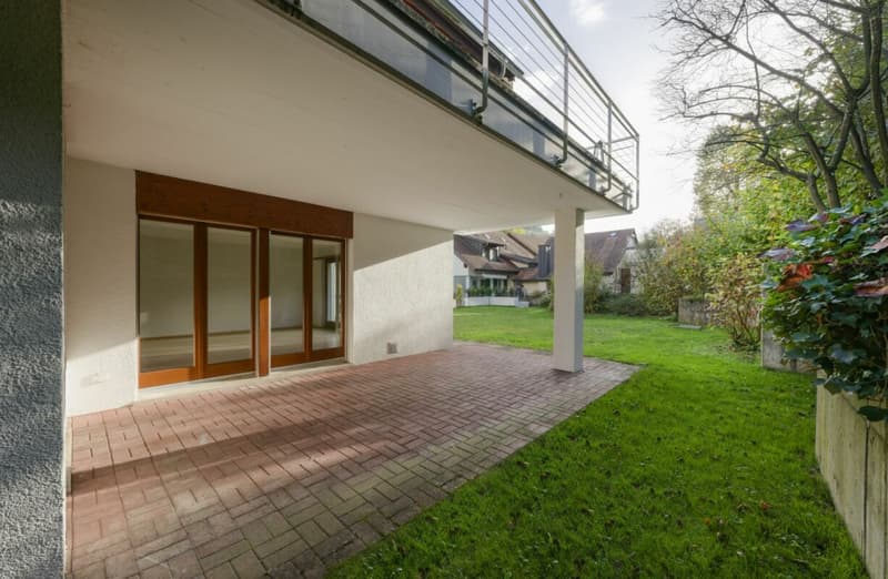 Appartement de jardin 4,5 pièces avec un environnement merveilleux (3)