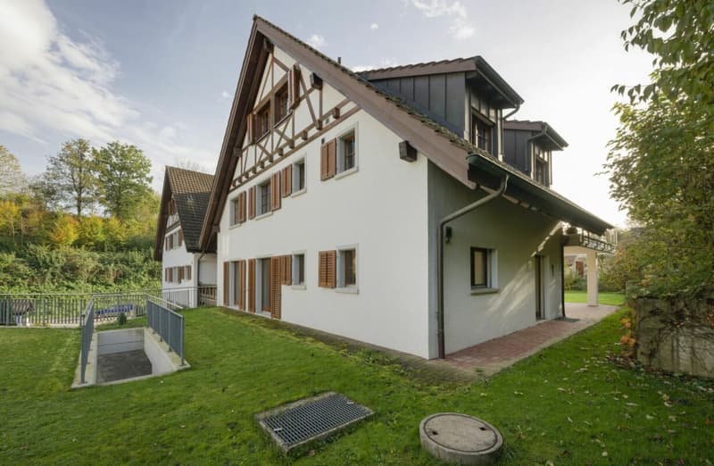 Appartement de jardin 4,5 pièces avec un environnement merveilleux (4)