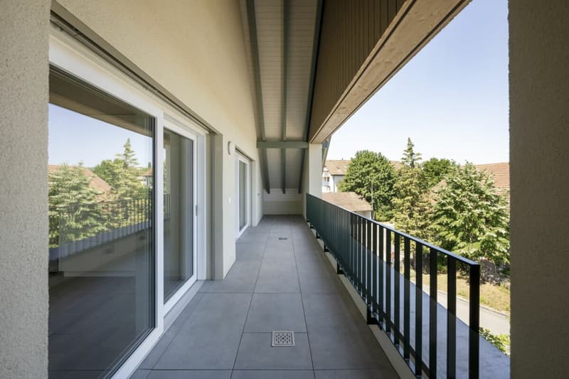 Beautiful 3.5 room attic apartment with large loggia (11)