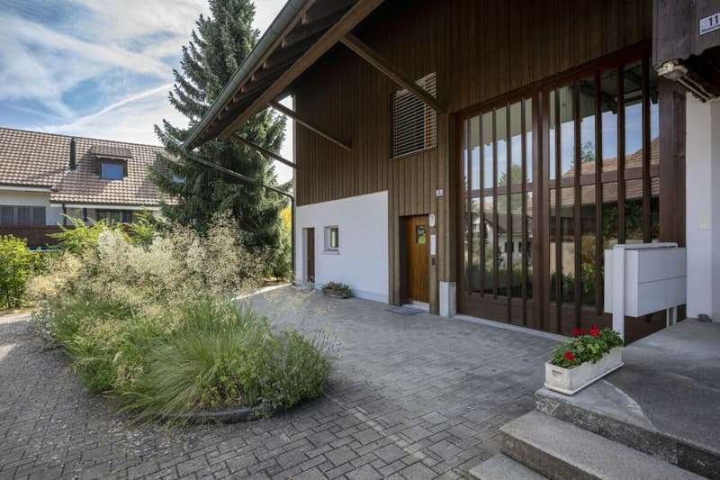 4.5 Zimmer Dachwohnung für junge Paare oder Einzelpersonen (12)