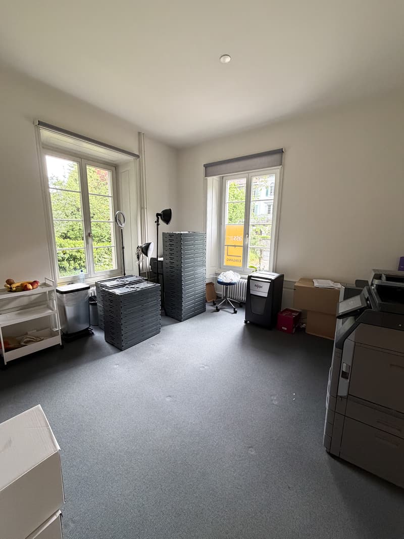 Büro 4